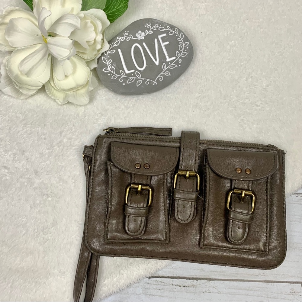 Beige Brown Pocket Zippered Wristlet Wallet Snap